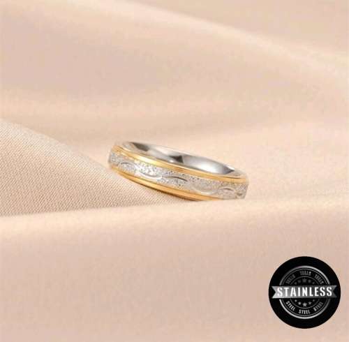 Ladies Wedding Set - 2 piece - Stainless Steel (In Sizes 8 & 9)