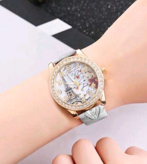 Beautiful Paris Fashion Analogue Wrist Watch