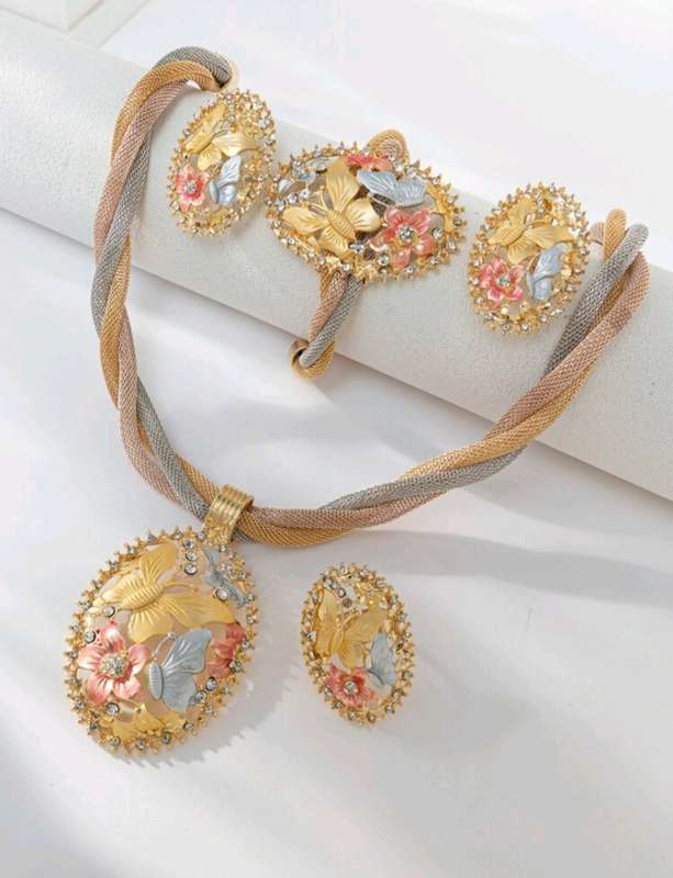 Butterfly Jewelry Set (5Pcs)