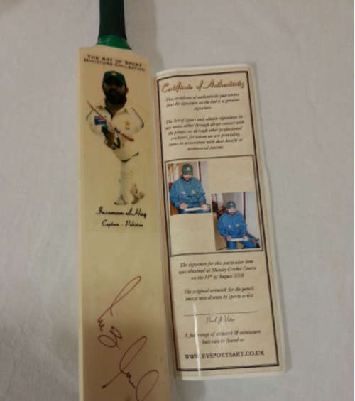 INZAMAM UL HAQ SIGNED MINI BAT WITH COA