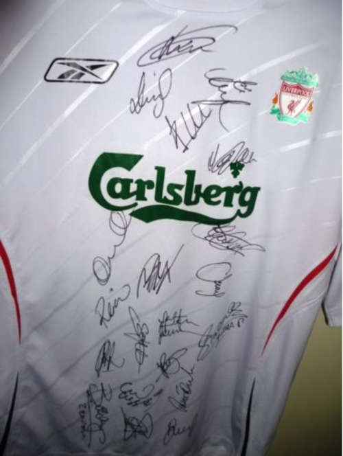 LIVERPOOL SIGNED SHIRT 2005/06 FA CUP WINNERS SQUAD with coa