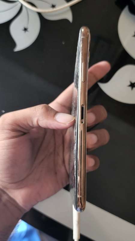 Iphone 11 pro Max Read Description