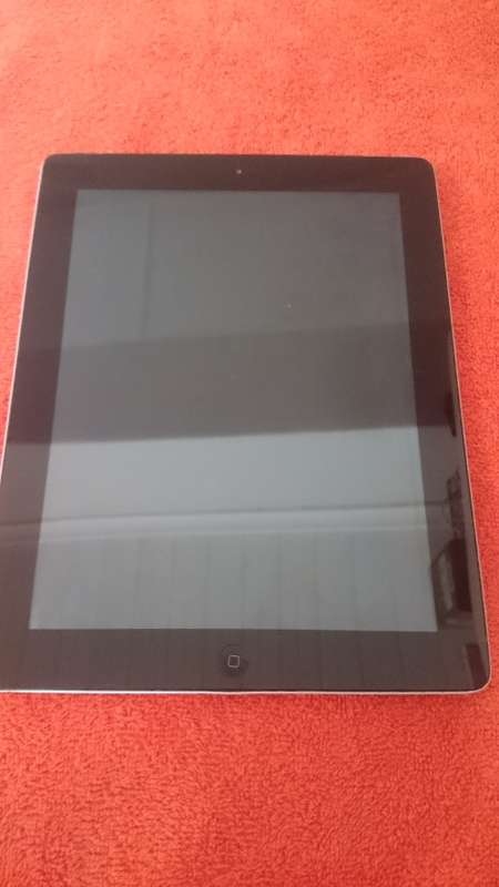 Apple Ipad 2//16GB//Wifi+3G