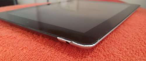 Apple Ipad 2//16GB//Wifi+3G