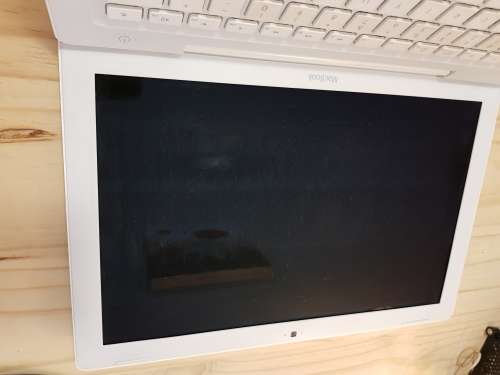 Apple Macbook