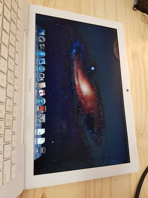 Apple Macbook