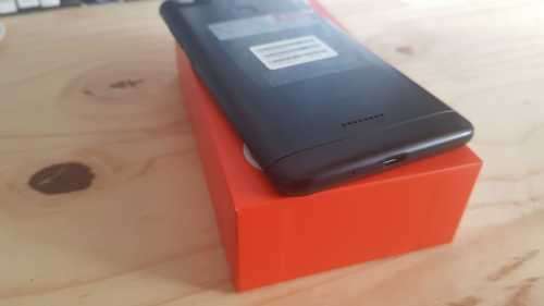 Xiaomi Redmi 6 // Dual Sim // Global Version // 3GB RAM // 32GB Storage