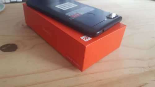 Xiaomi Redmi 6 // Dual Sim // Global Version // 3GB RAM // 32GB Storage