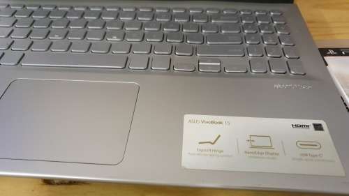 Asus VivoBook 15 - Read Description