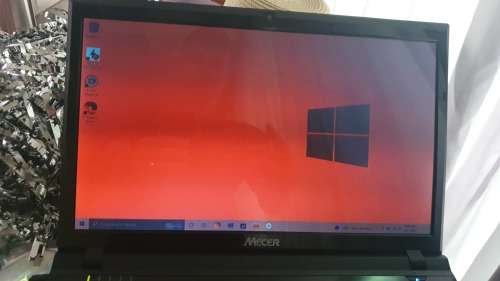 Mecer Laptop // i5 // 16GB // 500GB SSD // 500GB HDD