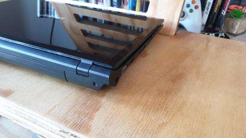 Mecer Laptop // i5 // 16GB // 500GB SSD // 500GB HDD