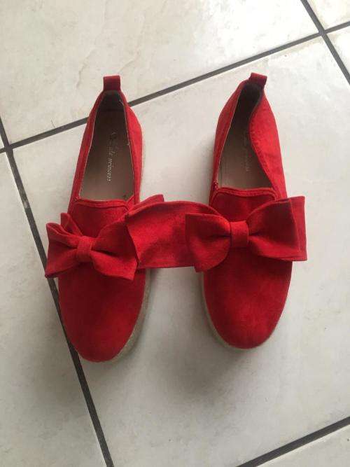 LADIES SHOES