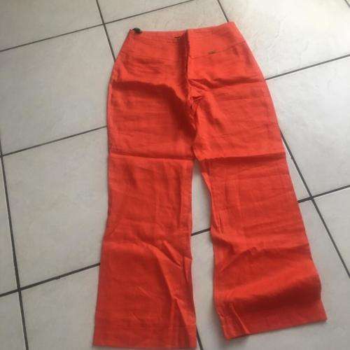 LADIES SUIt