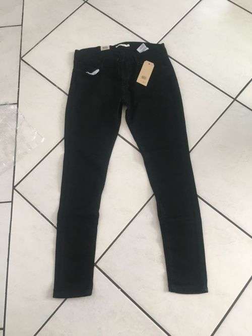 LADIES JEANS
