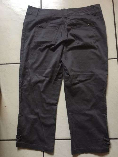 QUEENSPARK PANTS