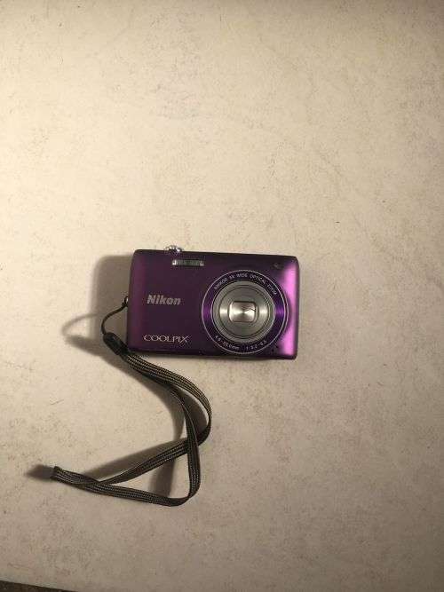 NIKON CAMERA