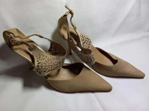 TOSONI HEELS