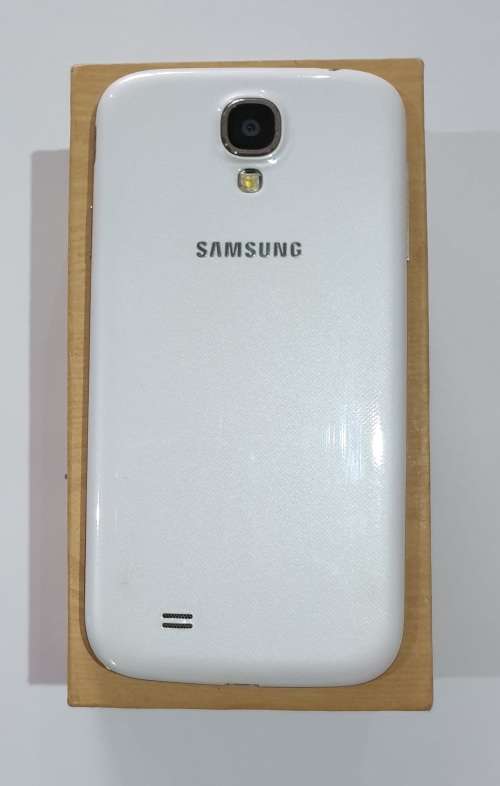 Samsung Galaxy S4 32GB (White)