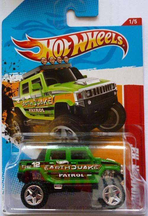 Hot Wheels 2012 Hummer H2 (Green on Long card)