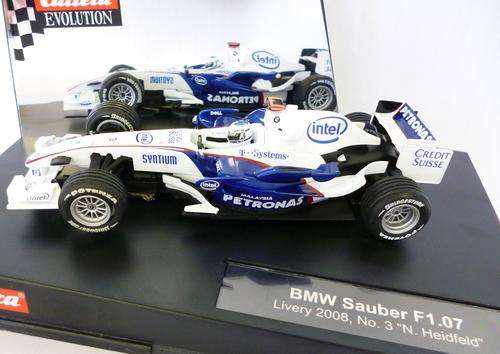 Carrera EVOLUTION 1:32 BMW SAUBER F1 2007-2008 #3 Nick Heidfield