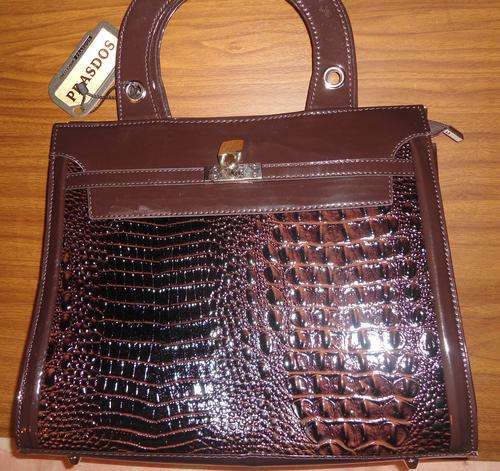 Beautiful Stylish Leather Ladies Handbag
