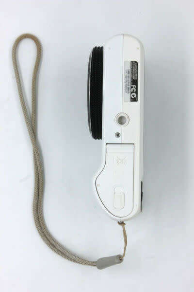 Samsung WB150 Compact Digital Camera