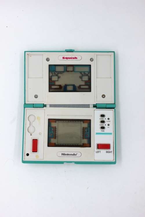 Vintage Nintendo Double Screen Game `Squish`