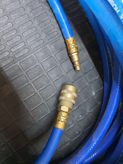 MAC AFRIC Blue PVC Flexible Air Hose 20 M X 8 MM with Couplers