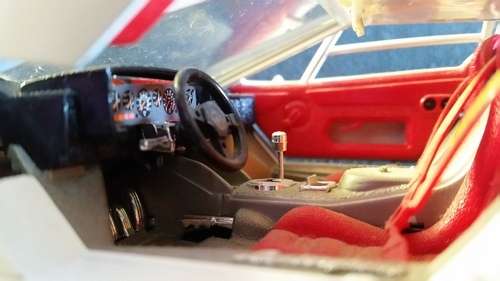 Lamborghini Countach 1988 - Burago Diecast 1:18 Scale - Made in Italy