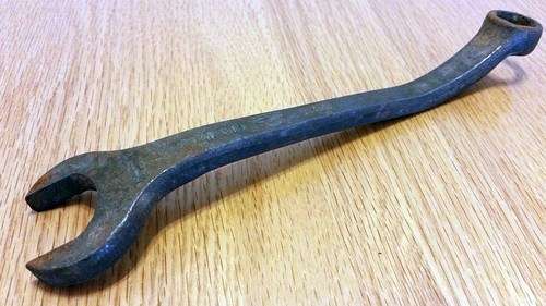 Ford Offset Spark Plug Cylinder Head Wrench - Ford 11047 S - Snailbrand 1930's Left Handed