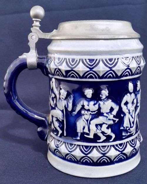 Beer Stein 1/2 L - Beautiful Deep Navy Blue - Pewter Lid
