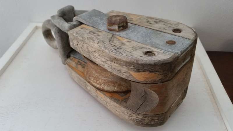 Wood Barn Pulley - Large Single Block Iron and Wood Block & Tackle Body