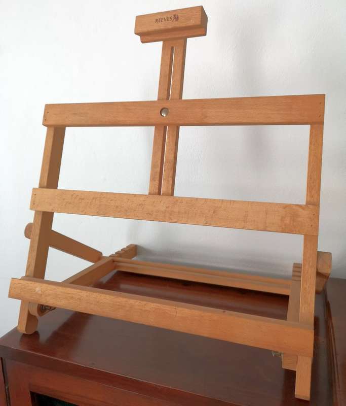 Reeves Desk Top Easel - Table Top Wooden Easel - Hardwearing Beechwood