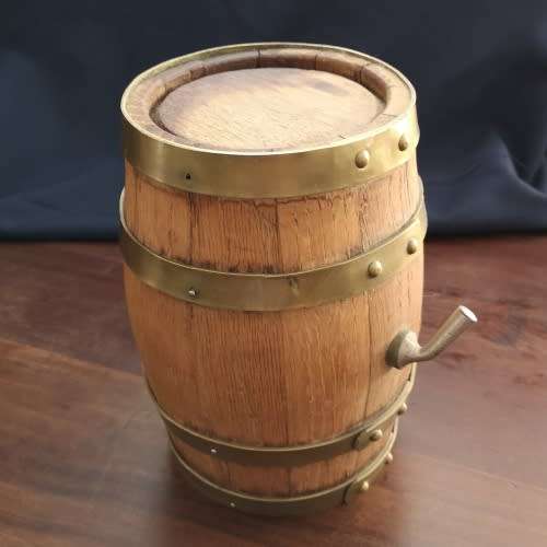 Job Lot: 2x Wine Barrels - Mini Table Top Brass and Wood Wine Vats - Beautifully Made Display Pieces