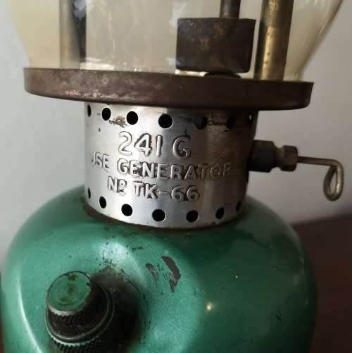 Rare Coleman 241G - 1963 Single Mantle Lantern - Made in Canada - Paraffin  Pressure Lantern Seafoam