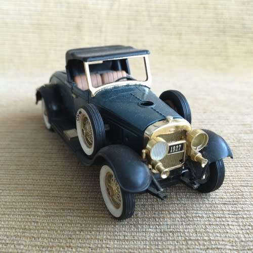 1927 Lincoln 1:25 Scale Table Lighter - Waco Japan - Die Cast