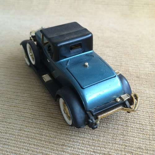 1927 Lincoln 1:25 Scale Table Lighter - Waco Japan - Die Cast