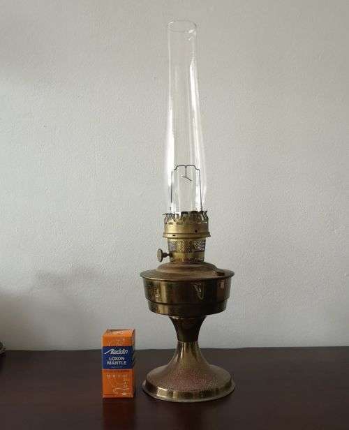 Aladdin Kerosene Lamp - Brass with Original Chimney - No. 23 - Includes New Loxon Mantle