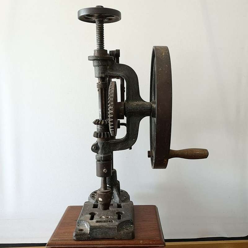 Bradson No.5 Drill Press - Hand Cranked Pillar Drill - Excellent Working Condition