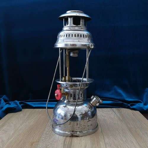 Totai Kerosene Lamp - Paraffin Hurricane Pressure Lantern