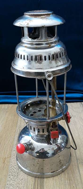Totai Kerosene Lamp - Paraffin Hurricane Pressure Lantern