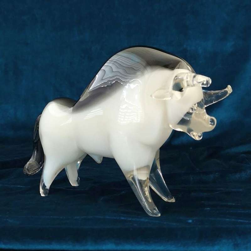 Glass Bull Big White Two Tone Murano Style Art Glass in Sommerso Technique