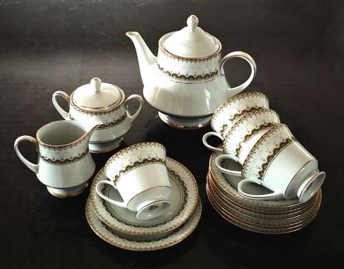 Vintage Noritake Katrina Pattern 2254 -  Teapot, Milk Jug, Sugar Dish, 4x Trio`s