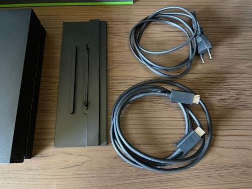 Xbox One X Console Bundle *Immaculate*