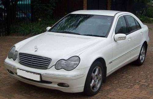 Mercedes-Benz C 240 Elegance A/T