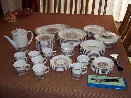 Noritake Progression china - Japan Century 9044 set