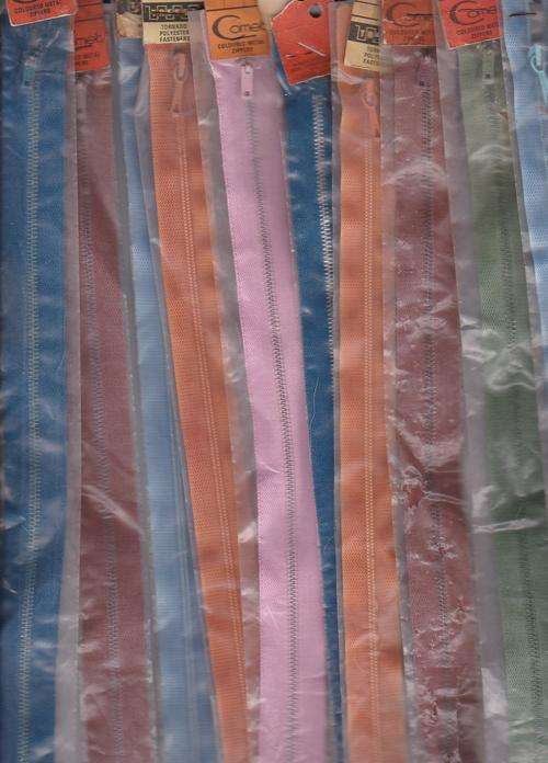 Metal Zips 45cm x-stock  closed down shop Multi-color as per scan , pack no 11