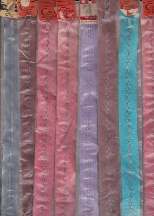 Metal Zips 55cm x-stock  closed down shop Multi-color as per scan , pack no19