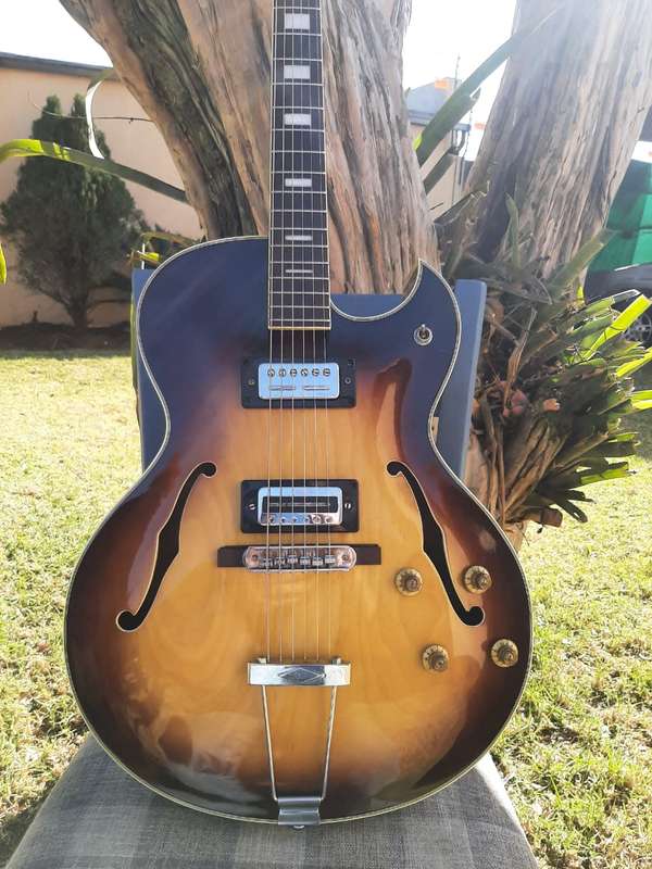1968 Firstman Broadway Japanese Guitar -Excellent Condition-  only produced from 1967-69