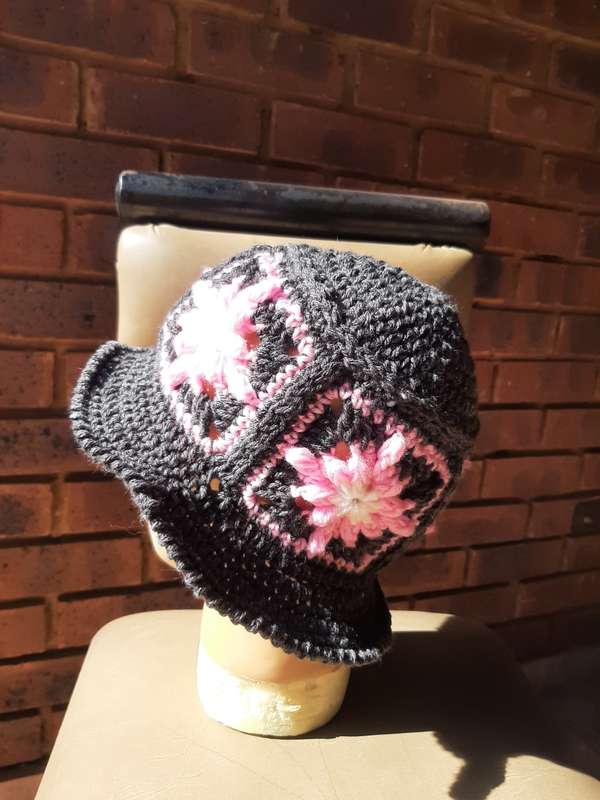 Granny Square Grey and Pink Womens / Girls Handmade Casualwear - Buckett Crochet Hat / Beanie
